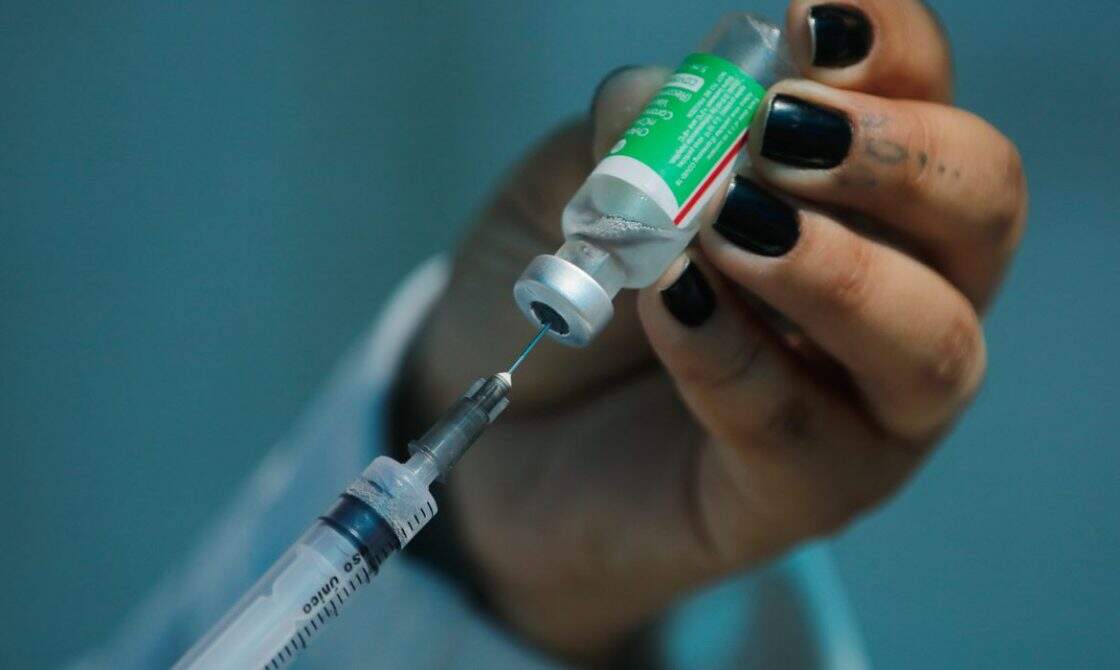 País tem 83,3% da população imunizada com ao menos uma dose contra a covid-19