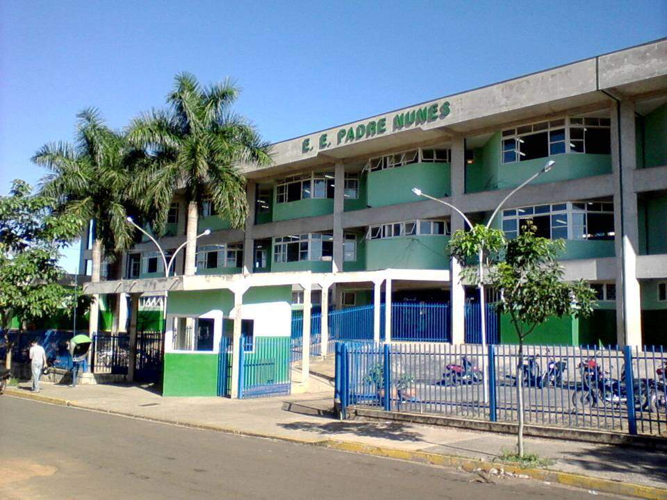 Escola Estadual Padre Nunes, em Coxim