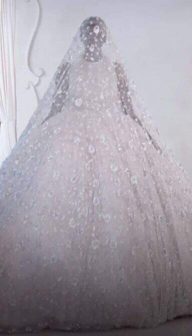 Nicole Kidman, Kim Kardashian, Dua Lipa e mais desfilam na semana de alta-costura em Paris 6 643F0719 7D08 4AB4 97BE 560C9B9BDB36 - Nicole Kidman, Kim Kardashian, Dua Lipa e mais desfilam na semana de alta-costura em Paris