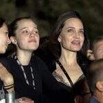 Angelina Jolie e a filha, Shiloh Jolie-Pitt, curtem show de Maneskin em Roma, na Itália 