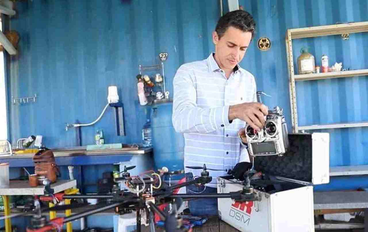 Fascinado por drones, morador de Itaporã transforma hobby em profissão
