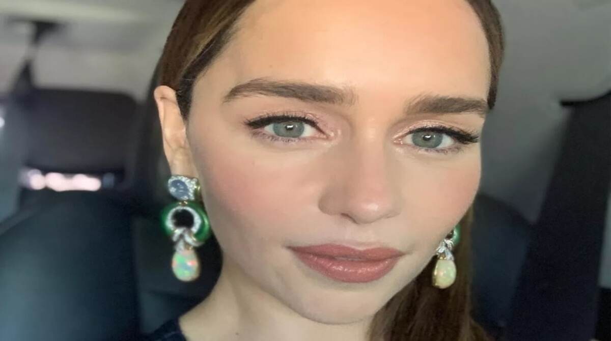 Emilia Clarke revela que parte do cérebro não funciona após ter sofrido aneurisma