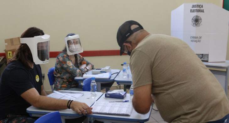 Justiça Eleitoral em Japorã convoca mesários; confira lista
