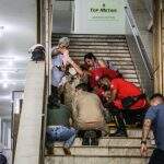 Empresário passa mal, cai de escada e morre em galeria no Centro de Campo Grande