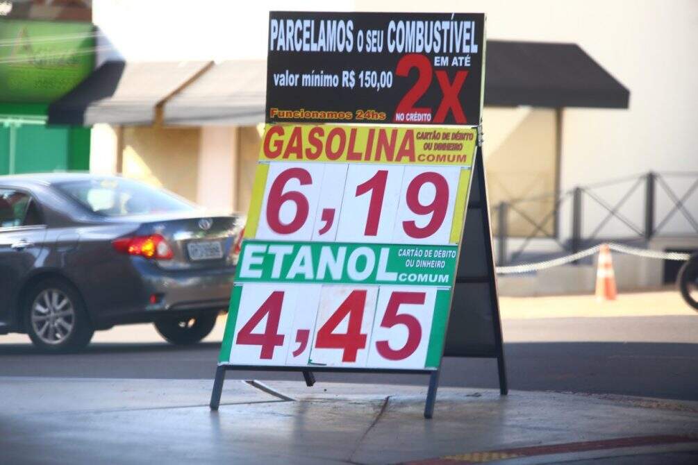 preco do combustivel - Gasolina tem queda de R$ 0,20 e pode ser encontrada até por R$ 6,19 em Campo Grande; veja lista de postos