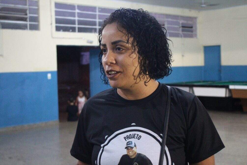 samba 15 - VÍDEO: Músico de MS ganha homenagem de escola de samba um ano após morrer de covid
