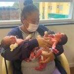 Mulher dá à luz trigêmeos 10 meses após ter tido gêmeos em SC