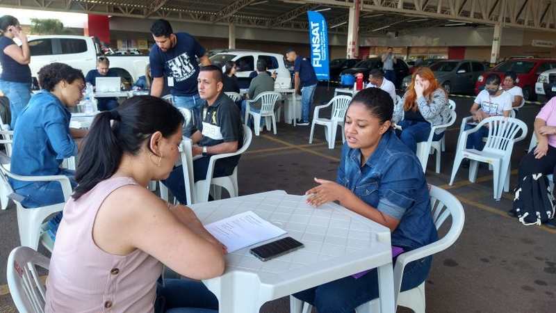 Feirão de rede de supermercados tem mais de 770 vagas de emprego em Campo Grande