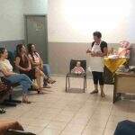 Famílias de gestantes em Dourados recebem orientações sobre desafios da amamentação