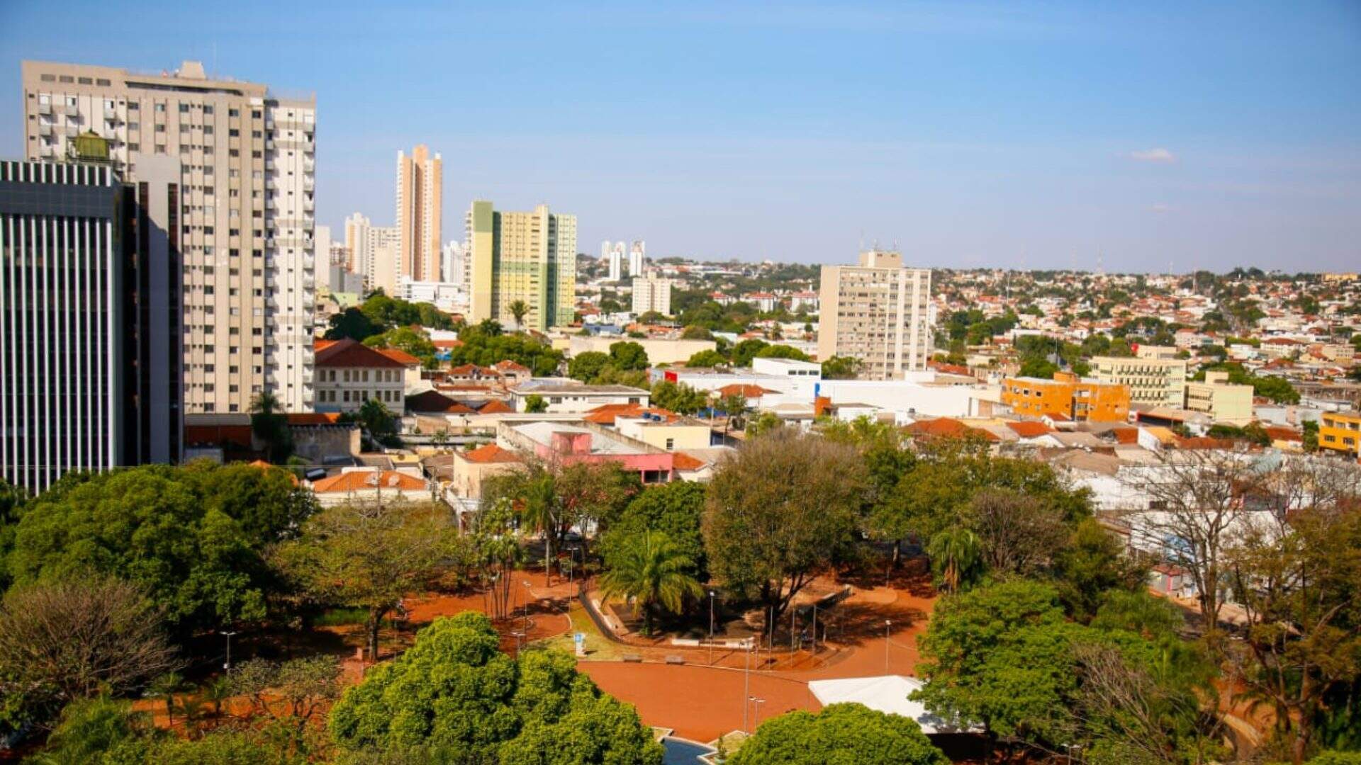 Araçatuba realiza fórum sobre destino turístico inteligente - Thmais