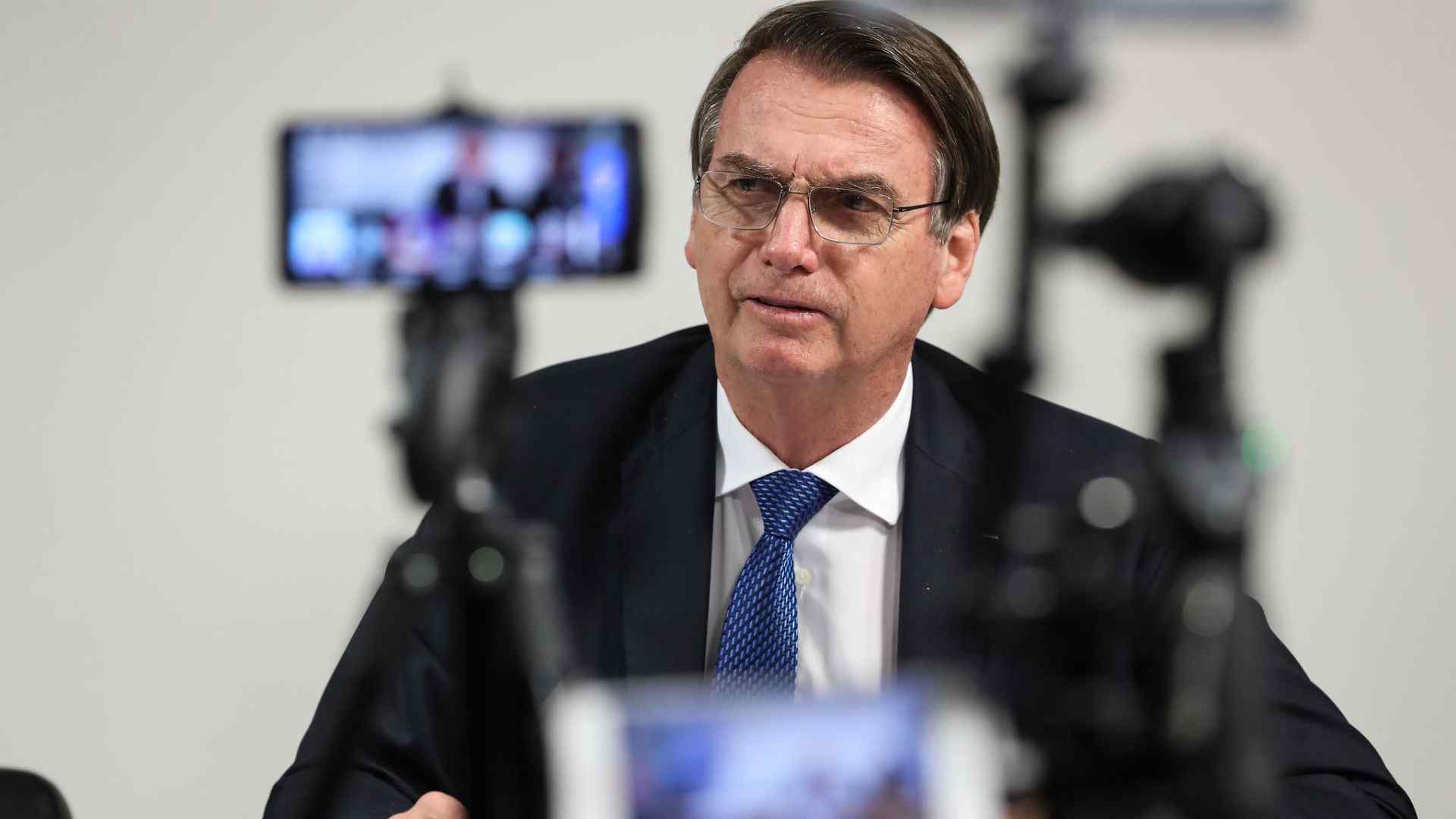 Bolsonaro sanciona programa de renovação da frota rodoviária com vetos