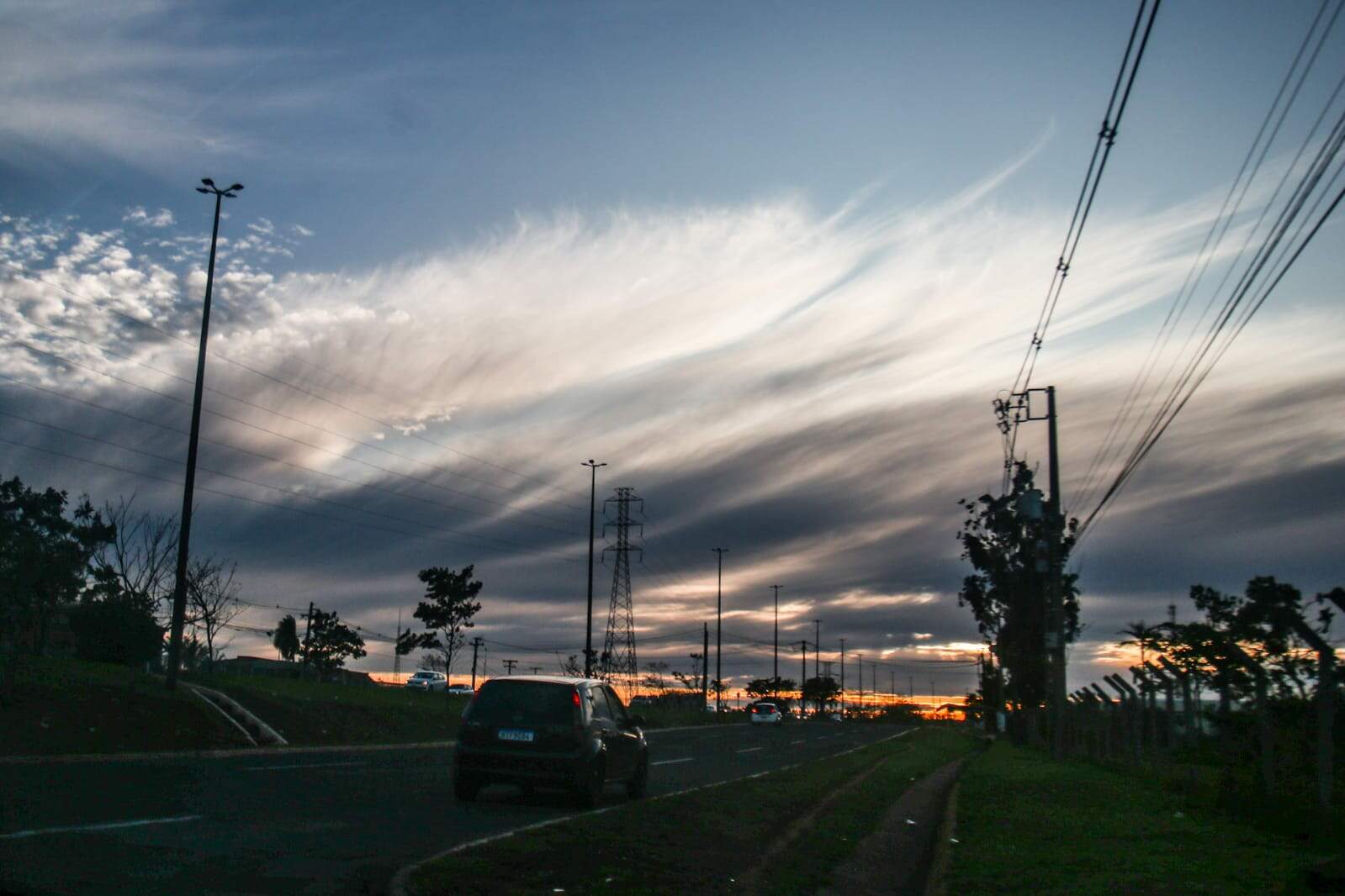 Campo Grande teve sensação térmica de 4°C e obrigou moradores a reforçarem o casaco