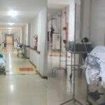 Santa Casa tem superlotação de leitos e pacientes estão em macas no corredor