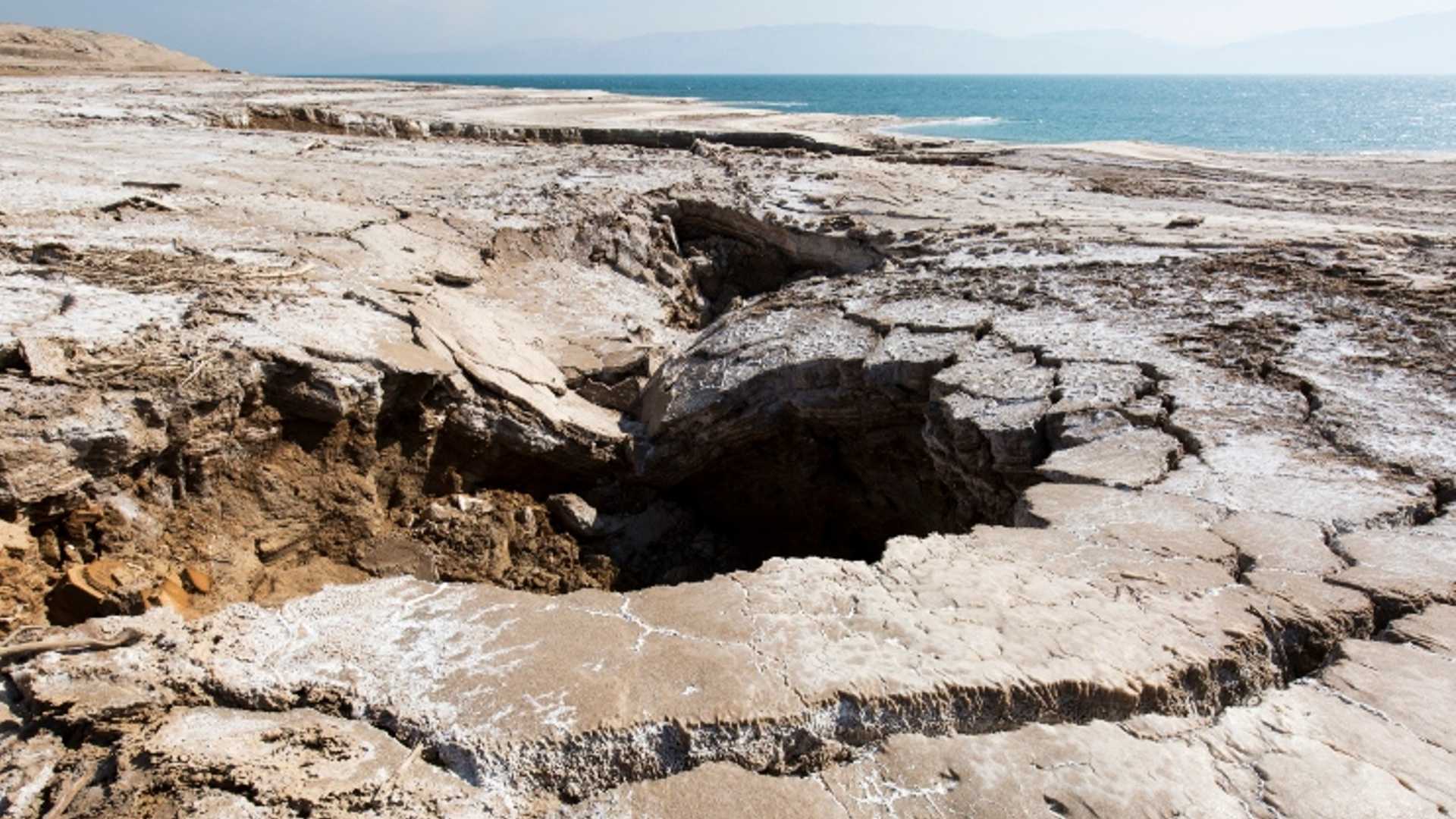 Chile investiga a origem de sumidouro gigantesco em área de mineração