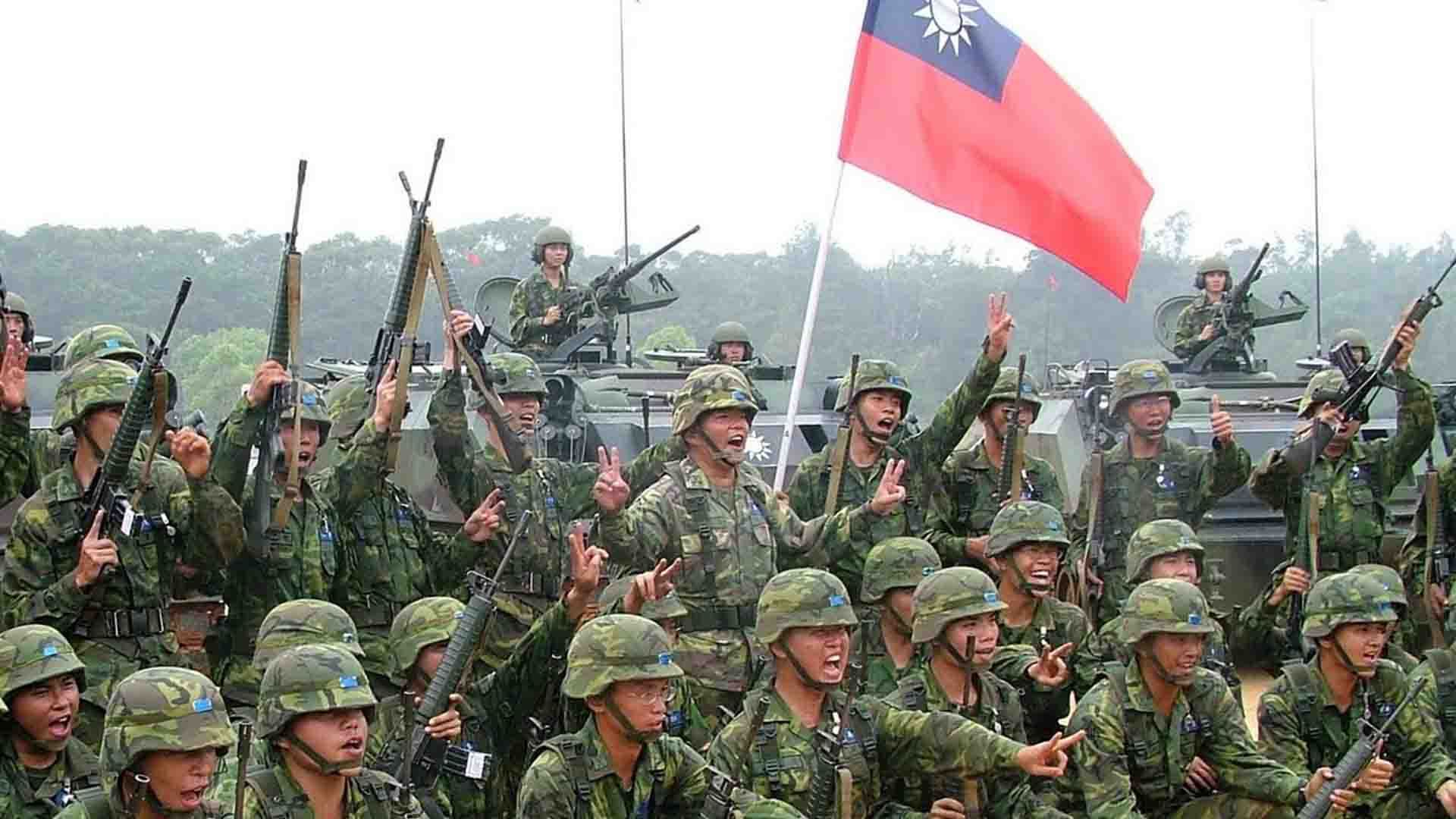 Presidente de Taiwan pede que tropas mantenham calma em relação à China