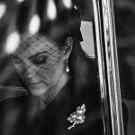 Kate Middleton faz homenagem à rainha Elizabeth II no velório 