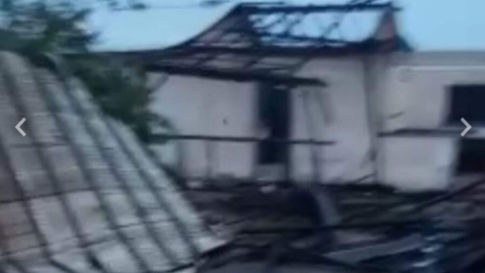 Ventania derruba paredes de casa e deixa família desabrigada em Rio Negro