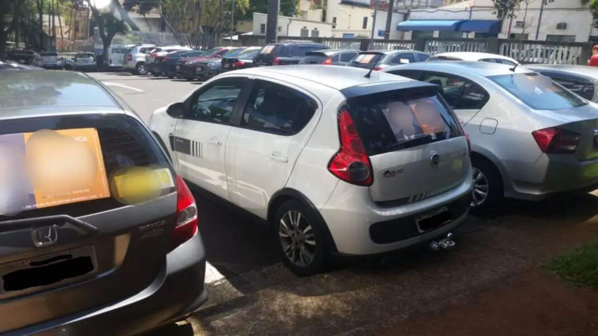 Você sabia? Carro particular com propaganda eleitoral pode ter acionamento de seguro negado