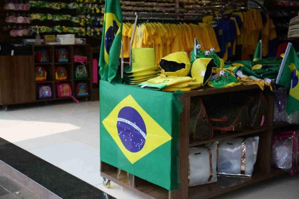 Bandeira do Brasil, Copa do Mundo, eleições, produtos verde e amarelo