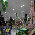 Confiança do consumidor brasileiro sobe a 110 pontos em outubro, 5ª alta seguida