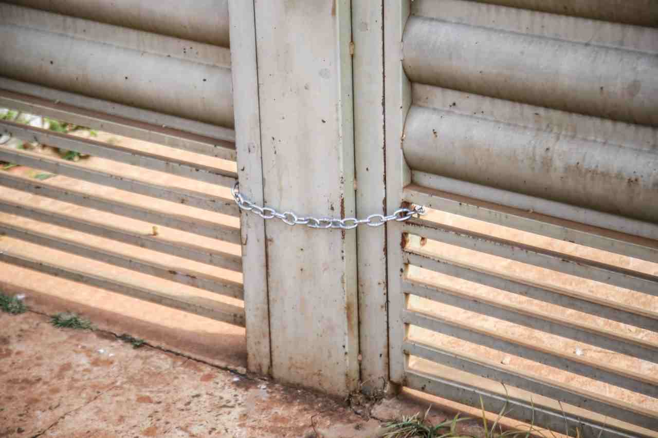 Comerciantes do Itamaracá vivem clima de insegurança: ‘apontaram arma na cara da minha filha’