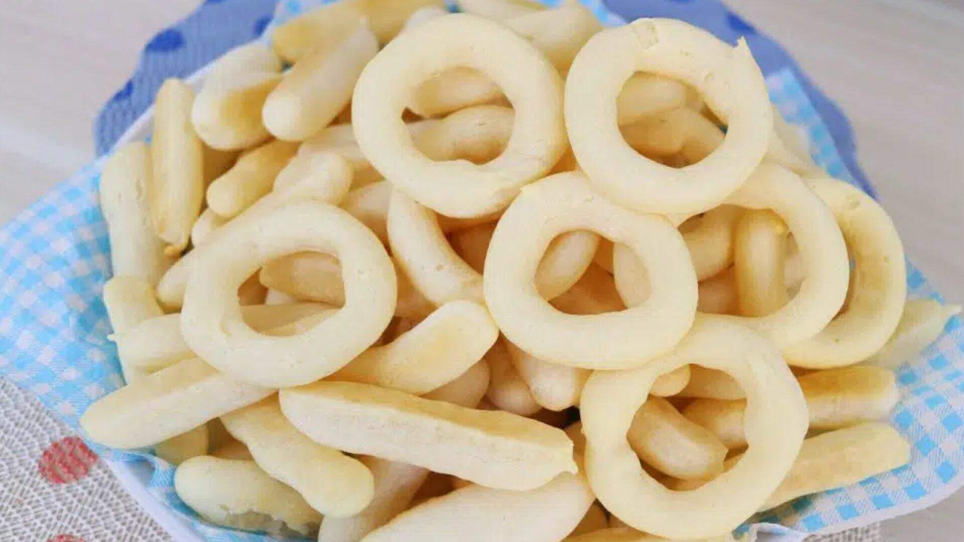 Receita de biscoito de polvilho assado que não murcha com apenas 1 ovo 1 biscoito de polvilho