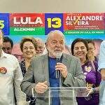 Lula diz que Brasil precisa voltar a ser um país industrializado