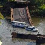 Veículos caem em rio após ponte desabar e três pessoas morrem no Amazonas