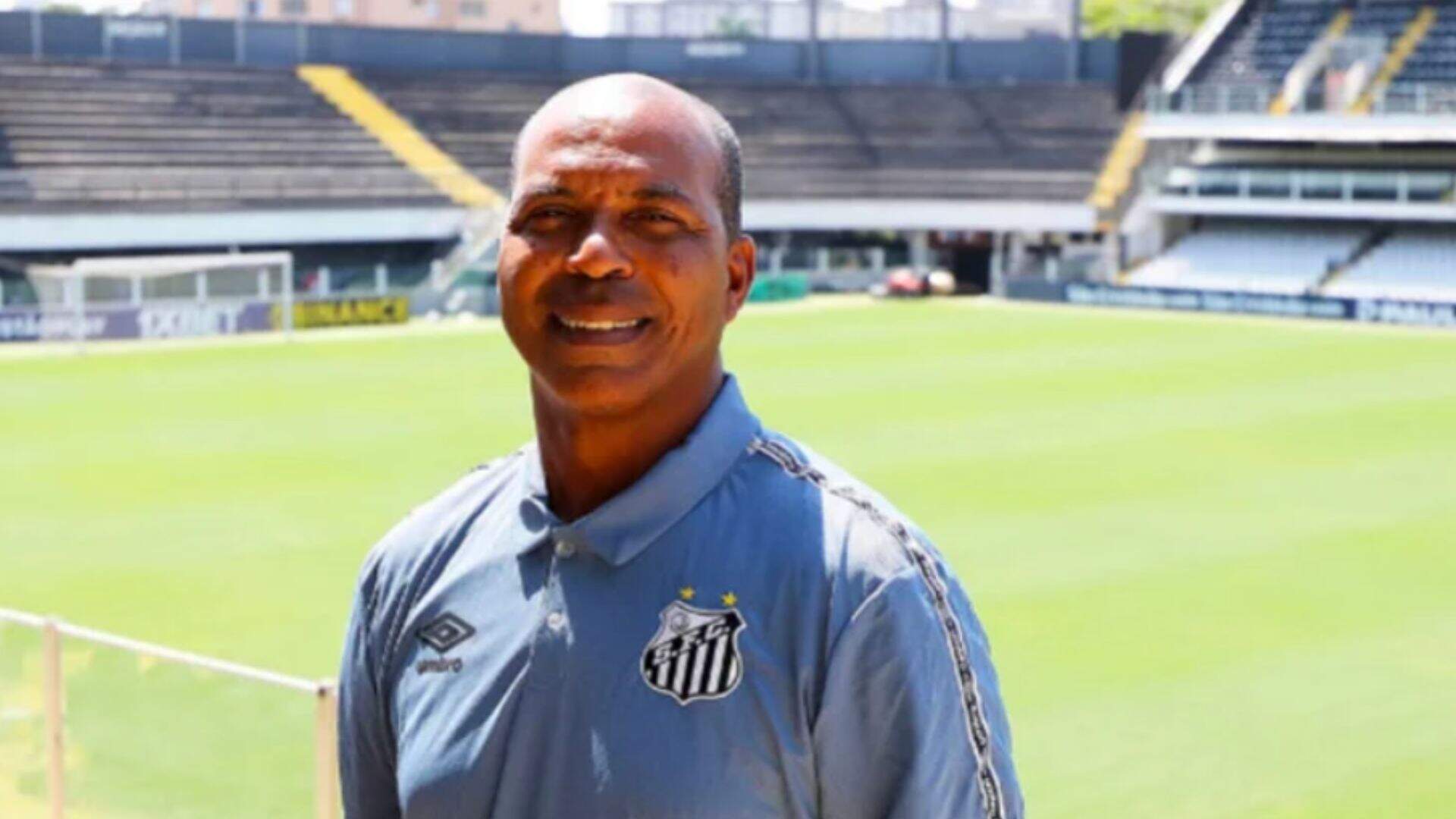 Desfalques na defesa complicam definição do Santos para enfrentar o Juventude