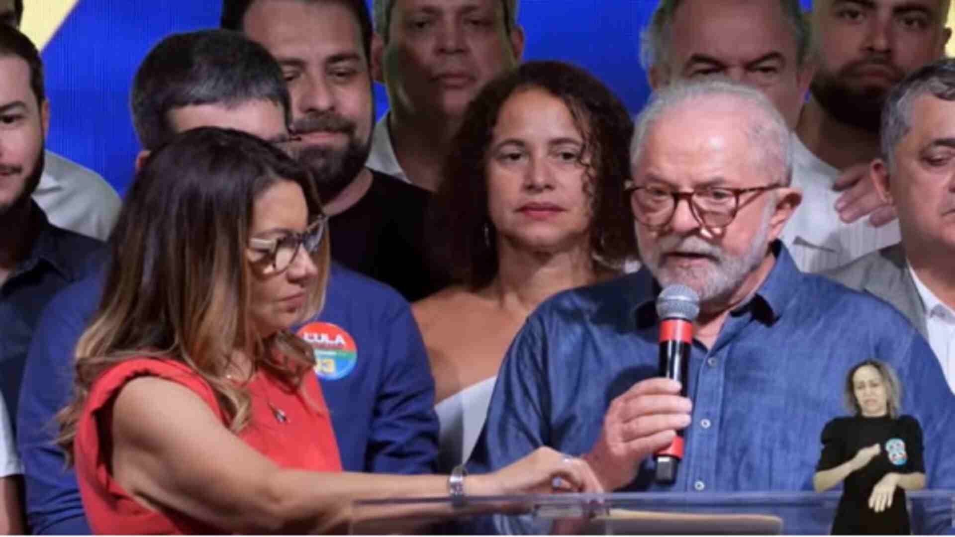 Lula anuncia volta do Conselho de Desenvolvimento Econômico e Social
