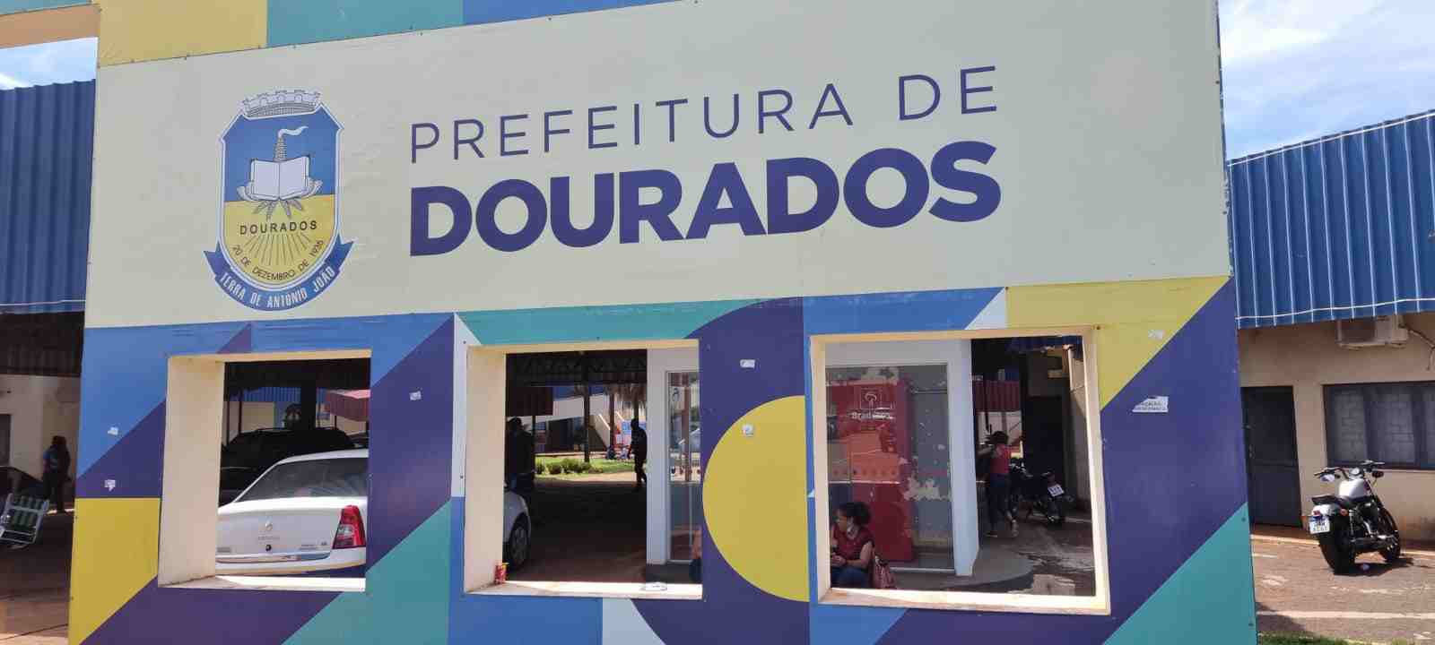 Prefeitura de Dourados diz que ônibus com pacientes prestava serviços terceirizados