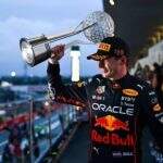 Max Verstappen vence bicampeonato mundial da Fórmula 1 no Japão 