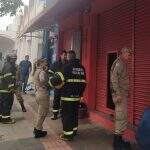 Curto-circuito em ventilador causa incêndio em loja de roupas na Rua 14 de Julho