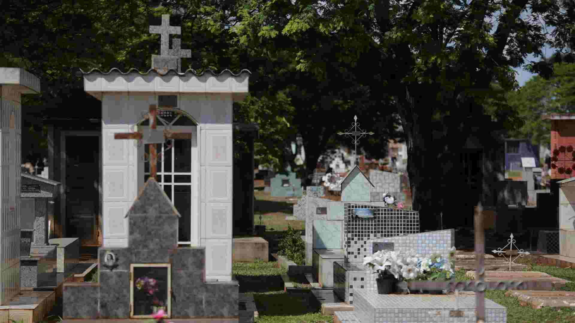 Campo Grande gasta R$ 135 mil para investigações em cemitérios