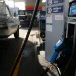 Preço médio da gasolina fica estável, e do diesel cai 3,5%, diz ANP
