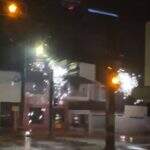 VÍDEO: fios de alta tensão em curto-circuito na  Avenida Eduardo Elias Zahran