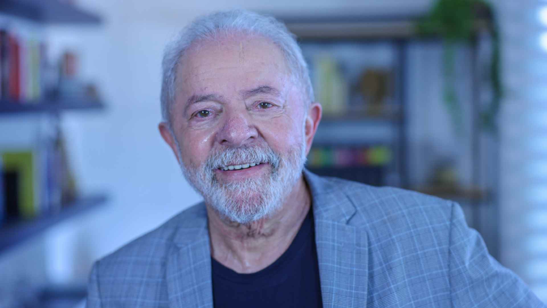 Com 50,83% dos votos válidos, Lula é eleito presidente da República