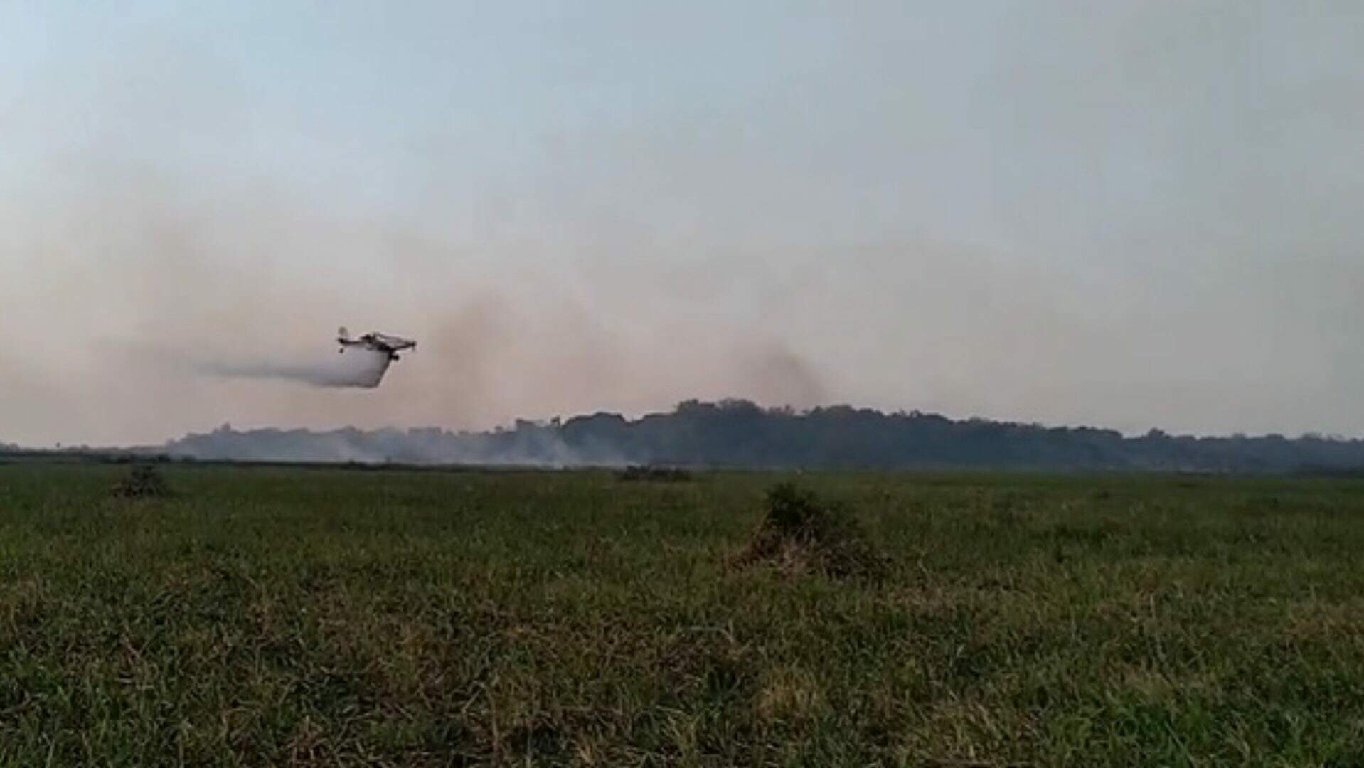 Combate a incêndios em reservas indígenas do Pantanal de MS completa 3 dias