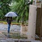 Tempestade deixa 27 bairros de Campo Grande sem energia nesta segunda