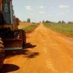 Dourados inicia novas frentes de trabalho para recuperar estradas vicinais