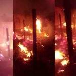 VÍDEO: Incêndio destrói barracos e danifica moradias vizinhas no Noroeste