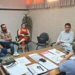 Professores de Campo Grande se reúnem com prefeita para discutir acordo de reajuste