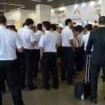 Pilotos e comissários aprovam proposta de companhias aéreas e encerram greve