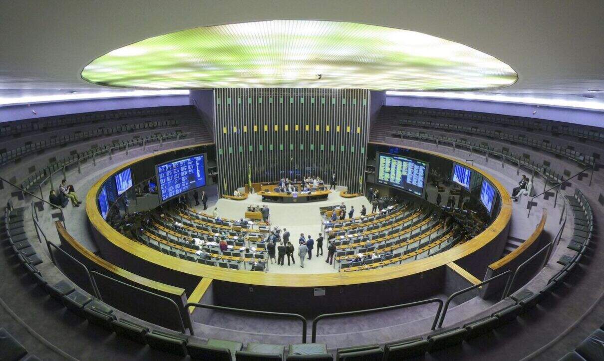 Senado aprova PEC que dá desconto no IPTU para imóveis sustentáveis