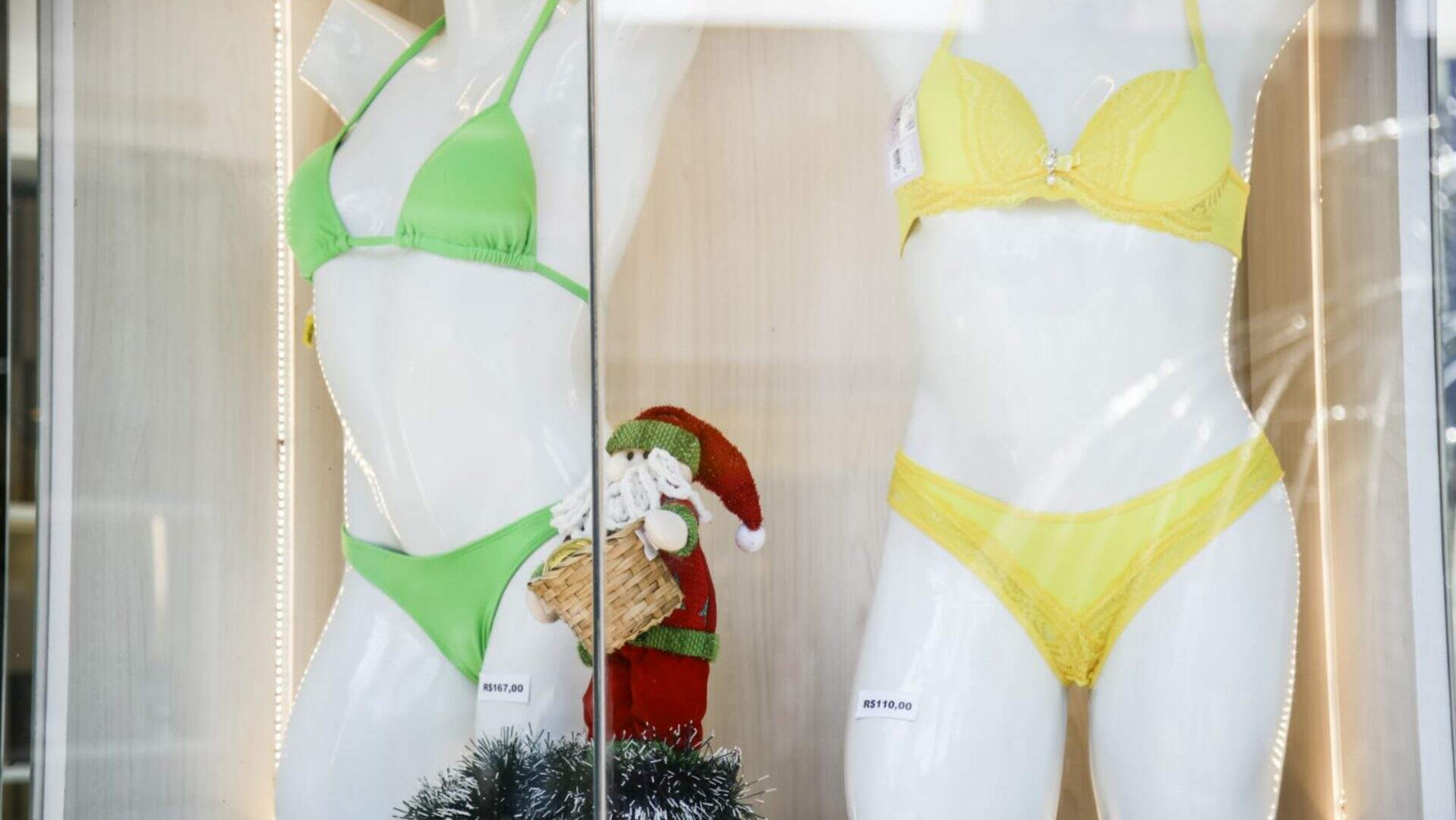Calcinha da sorte? Cores e superstição movimentam lojas de lingerie em Campo Grande