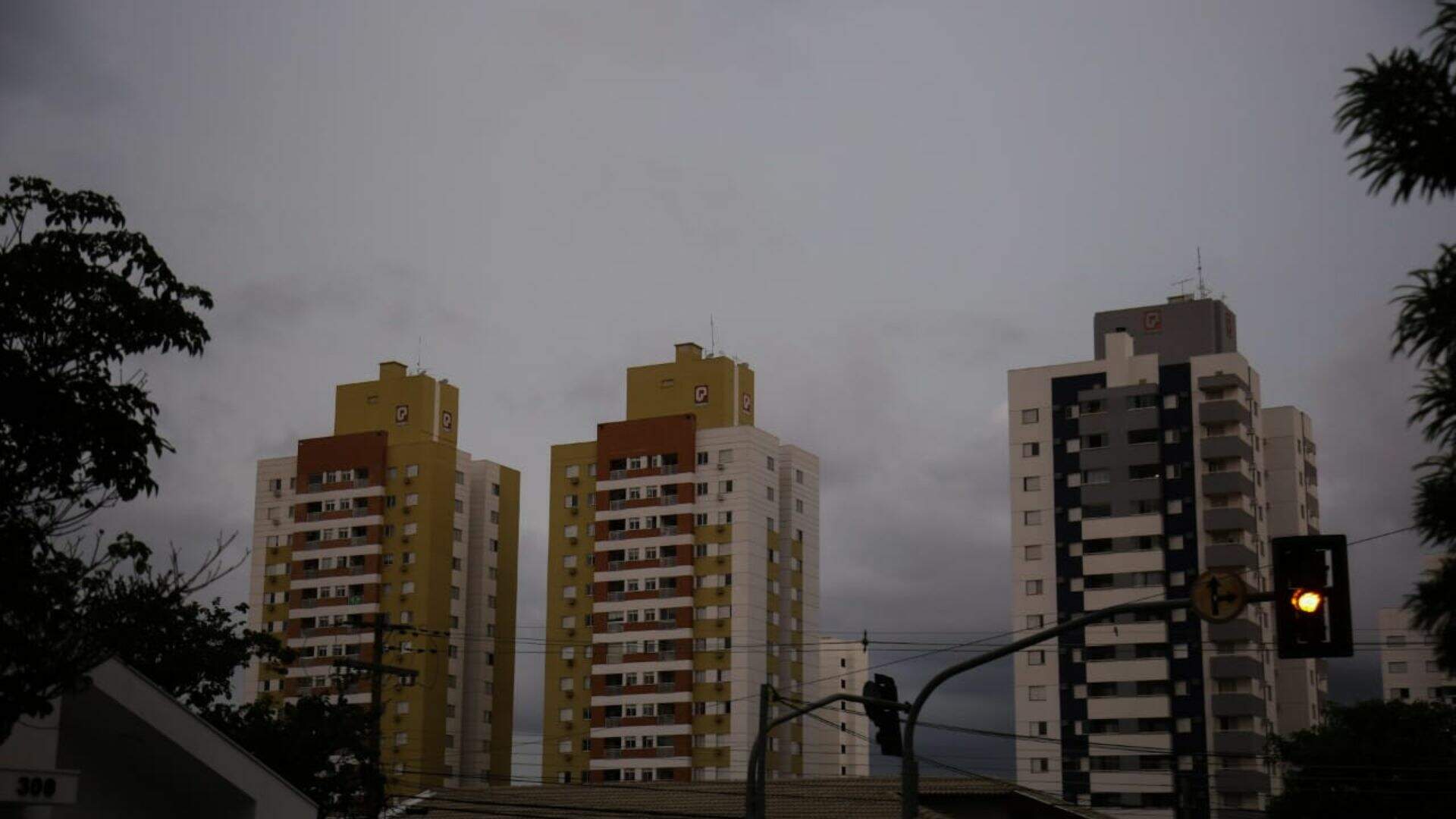 Chuvas intensas e ventos de 100 km/h colocam Mato Grosso do Sul em alerta
