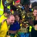 Esposa de Eduardo Bolsonaro se explica sobre viagem à Copa: ‘Não é sobre futebol’