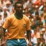 Fifa hasteia bandeira a meio mastro e pede minuto de silêncio por Pelé