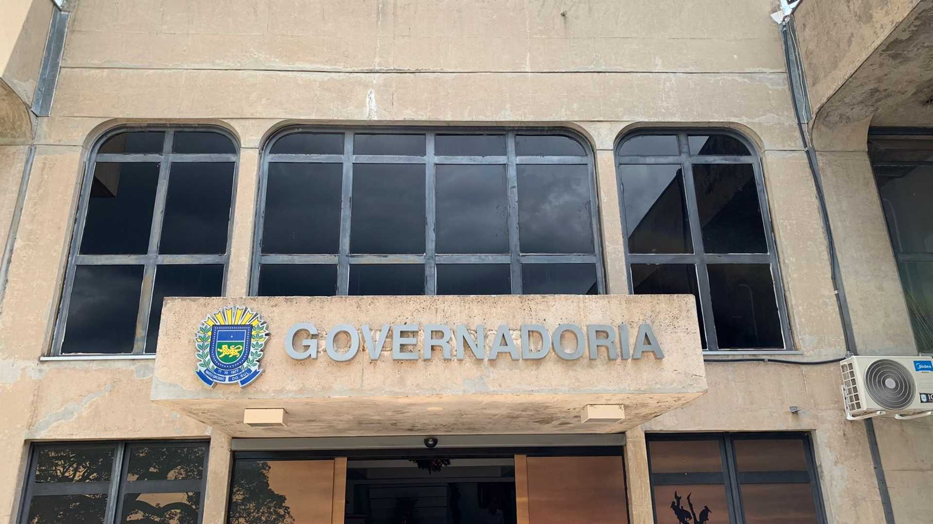 Nova lei garante salário de R$ 35 mil para vice-governador de MS e de R$ 34 mil para secretários