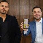 Os empresários Ciro Thiago Neto e Gabriel Medeiros fazem sucesso com apps de entregas e negócios
